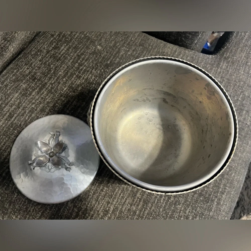 Vintage Hammered Aluminum Art Nouveau Ice Bucket Rose Bud Floral Trim Handles